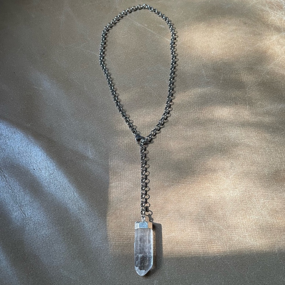 Quartz crystal lariat necklace silver rolo chain layer minimal luxe Y necklace